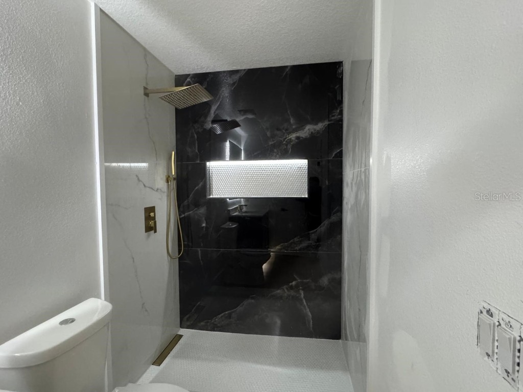 2406 Harbor Town Drive Kissimmee FL 34744 S5135189 image10