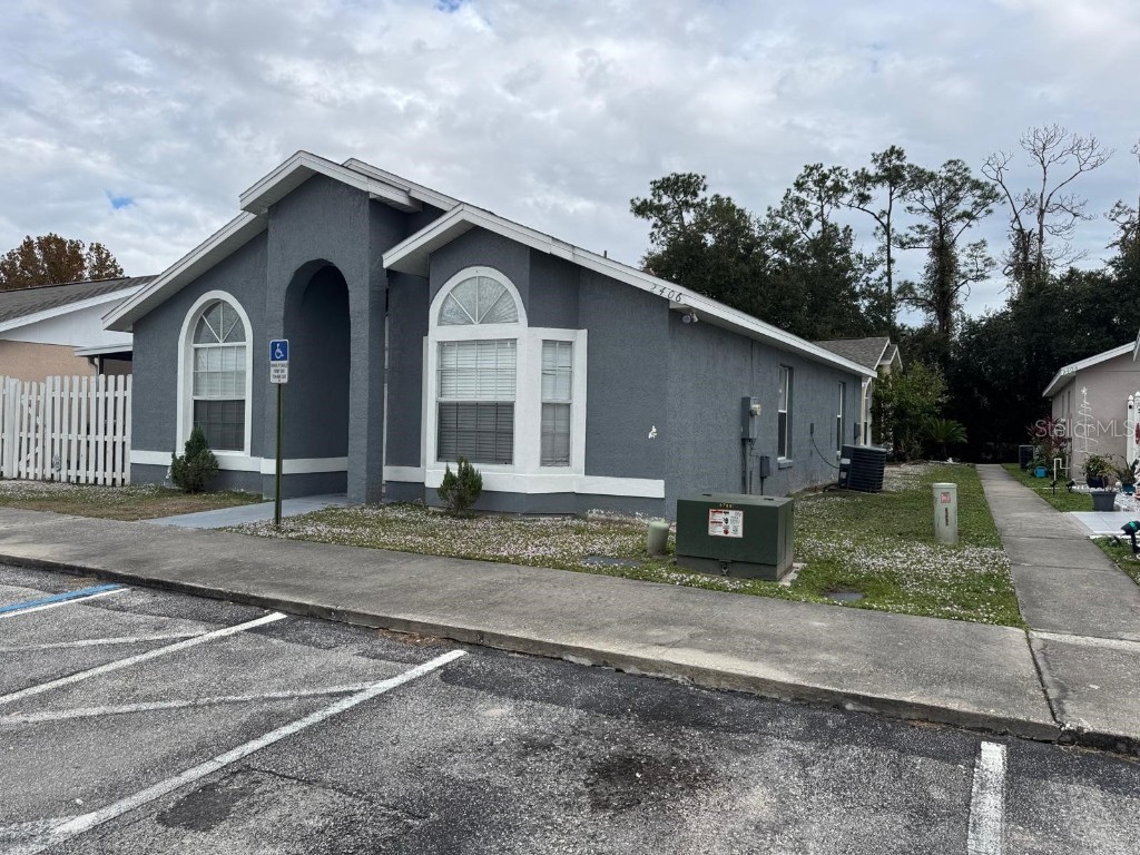 2406 Harbor Town Drive Kissimmee FL 34744 S5135189 image3