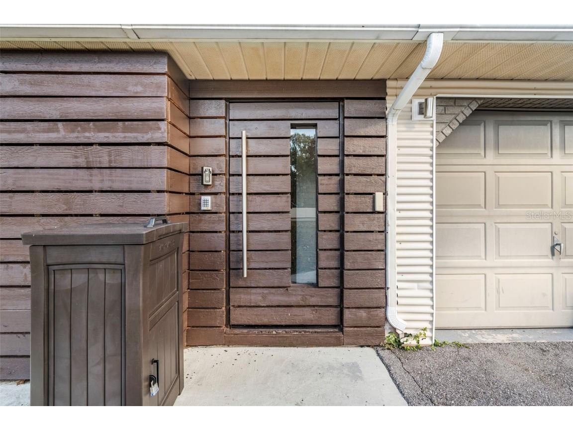 2406 Meadowbrook Drive Lutz FL 33558 TB8450843 image2