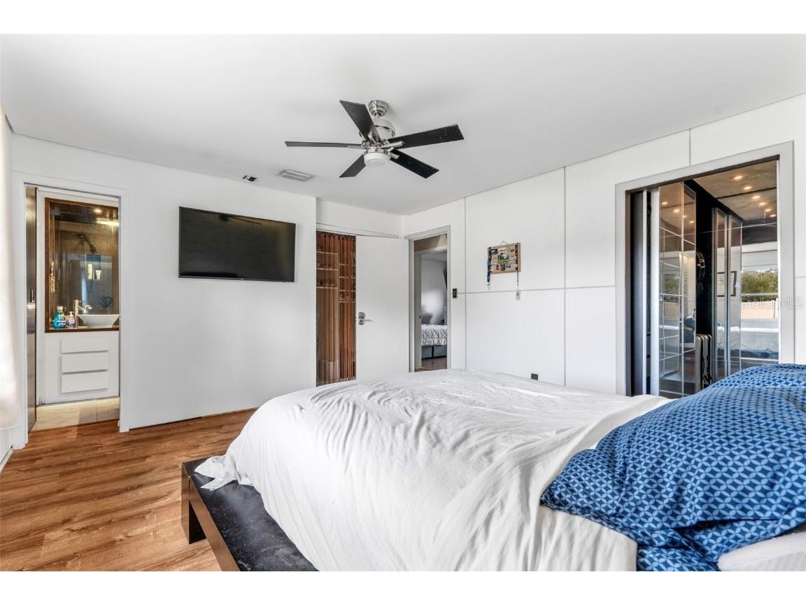 2406 Meadowbrook Drive Lutz FL 33558 TB8450843 image27