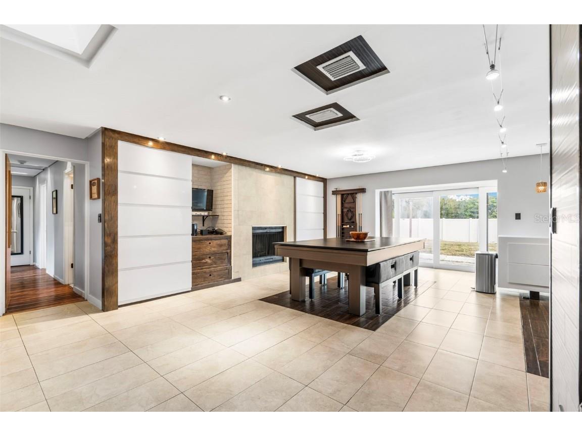 2406 Meadowbrook Drive Lutz FL 33558 TB8450843 image9