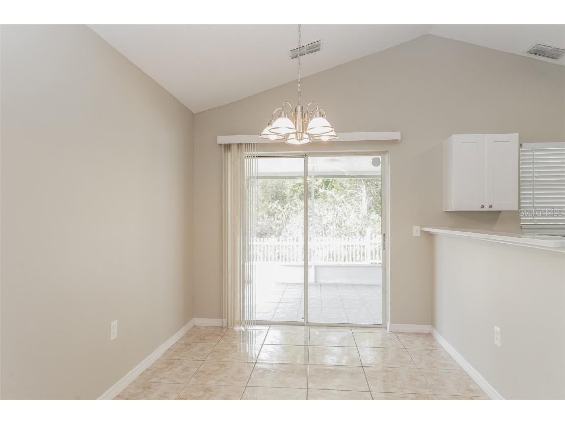 2406 Parsons Pond Circle Kissimmee FL 34743 O6365806 image4