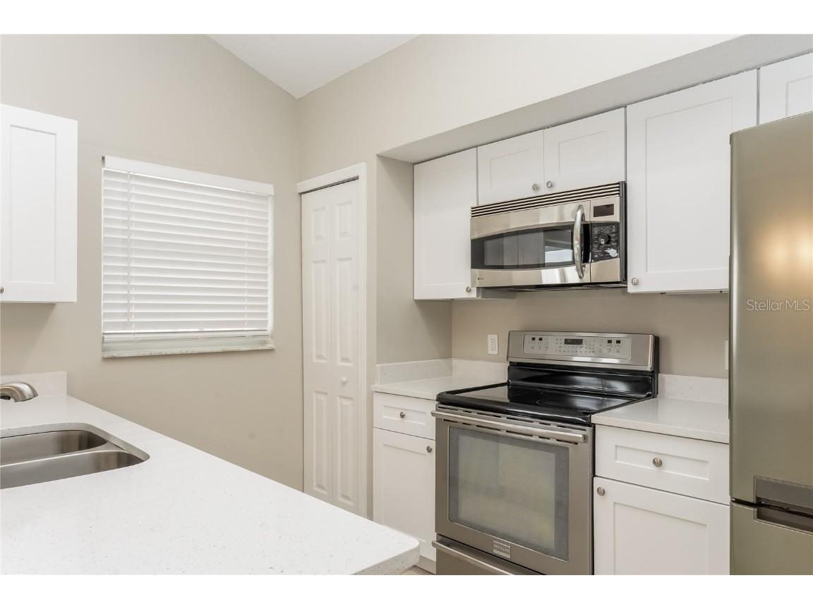 2406 Parsons Pond Circle Kissimmee FL 34743 O6365806 image5