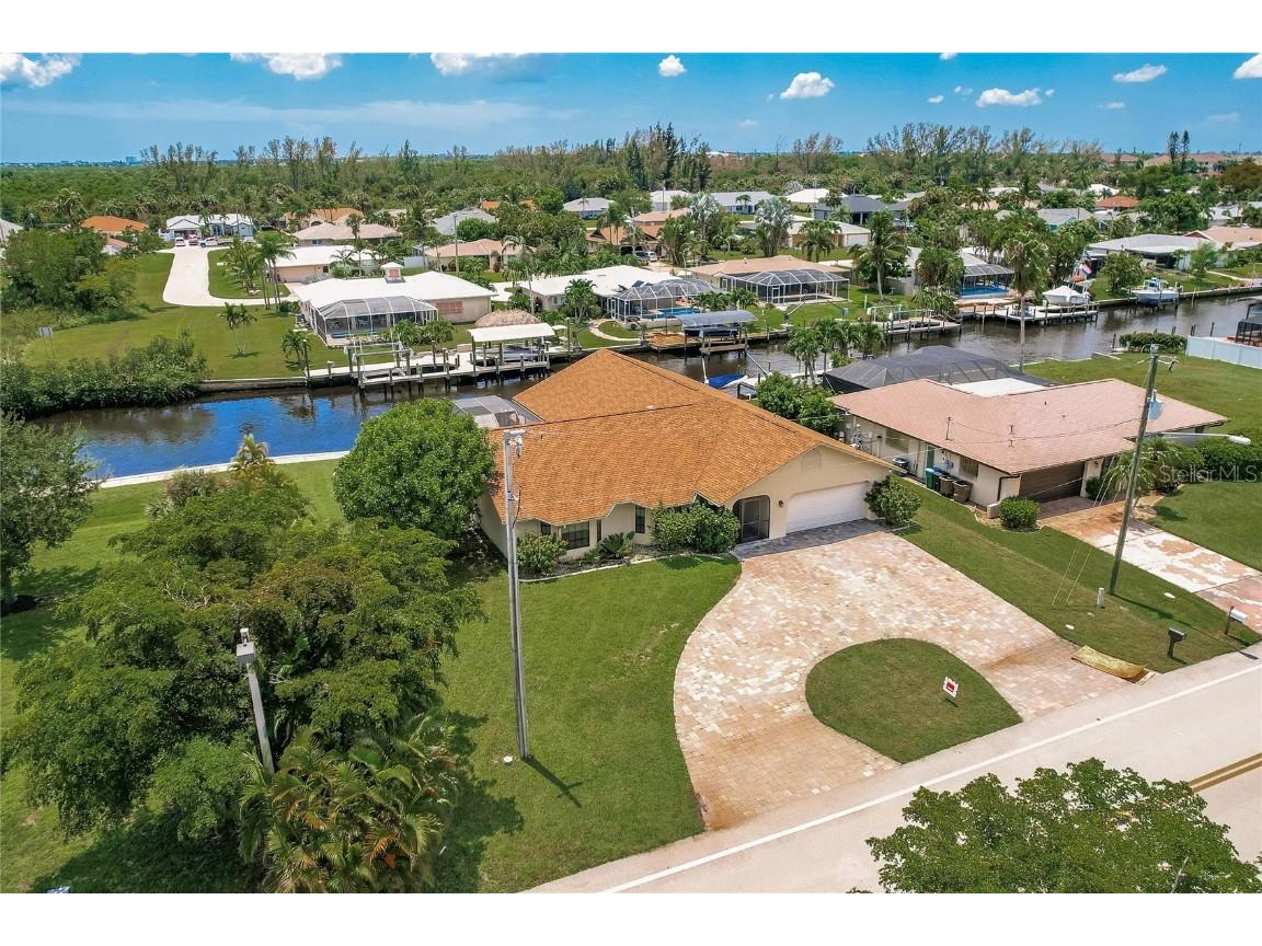 2406 SE 15th Terrace Cape Coral FL 33990 C7495203 image1