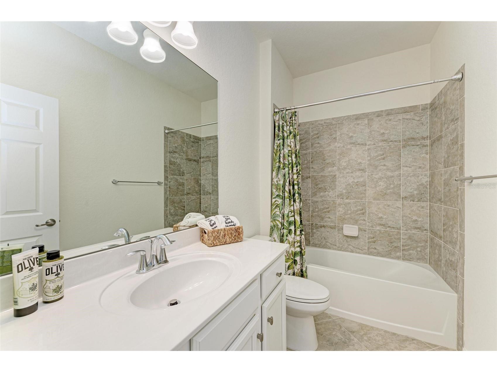 24065 Canterwood Way Venice FL 34293 A4678504 image17