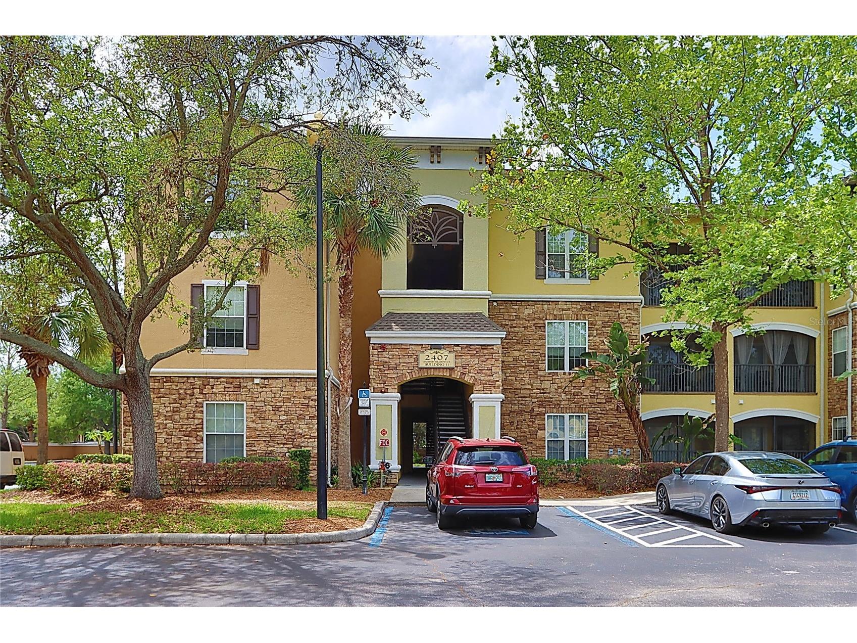 2407 Courtney Meadows Court #103 Tampa FL 33619 TB8497021 image1