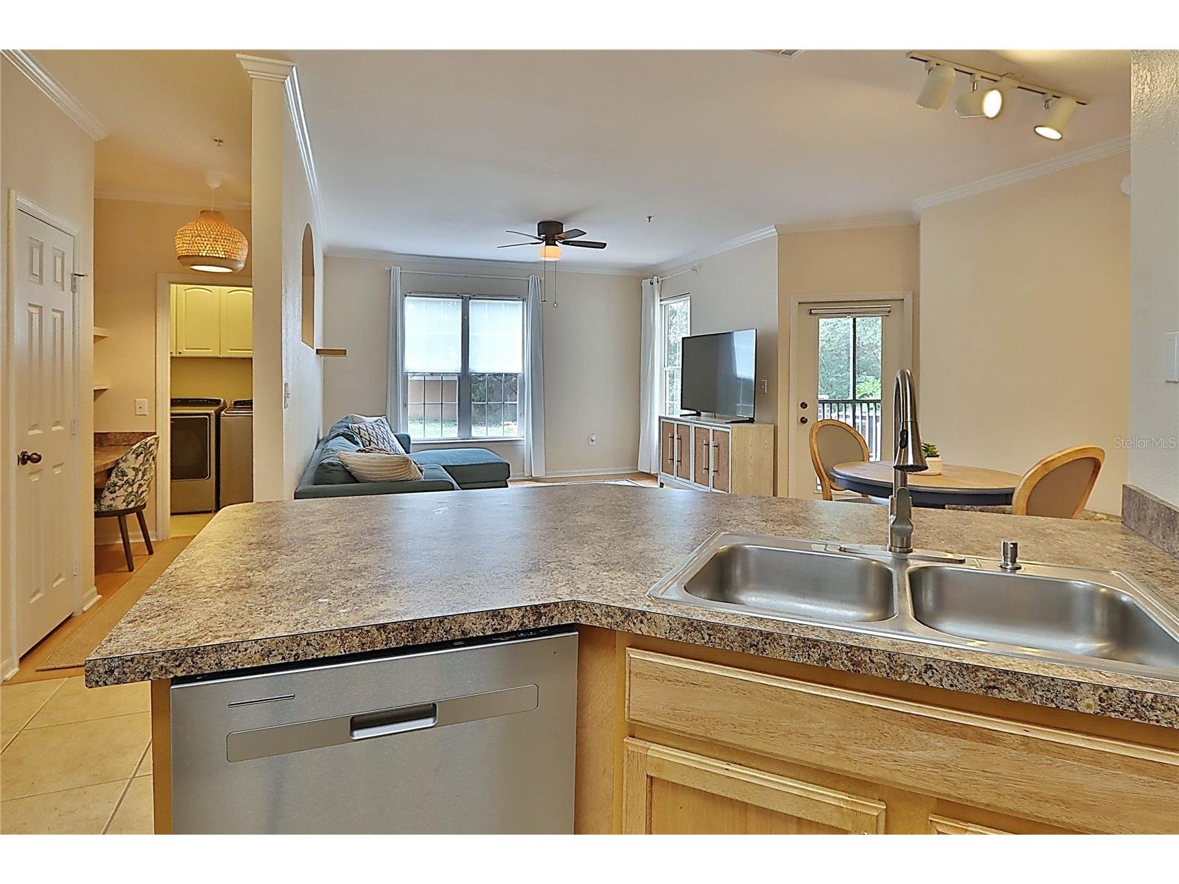 2407 Courtney Meadows Court #103 Tampa FL 33619 TB8497021 image12