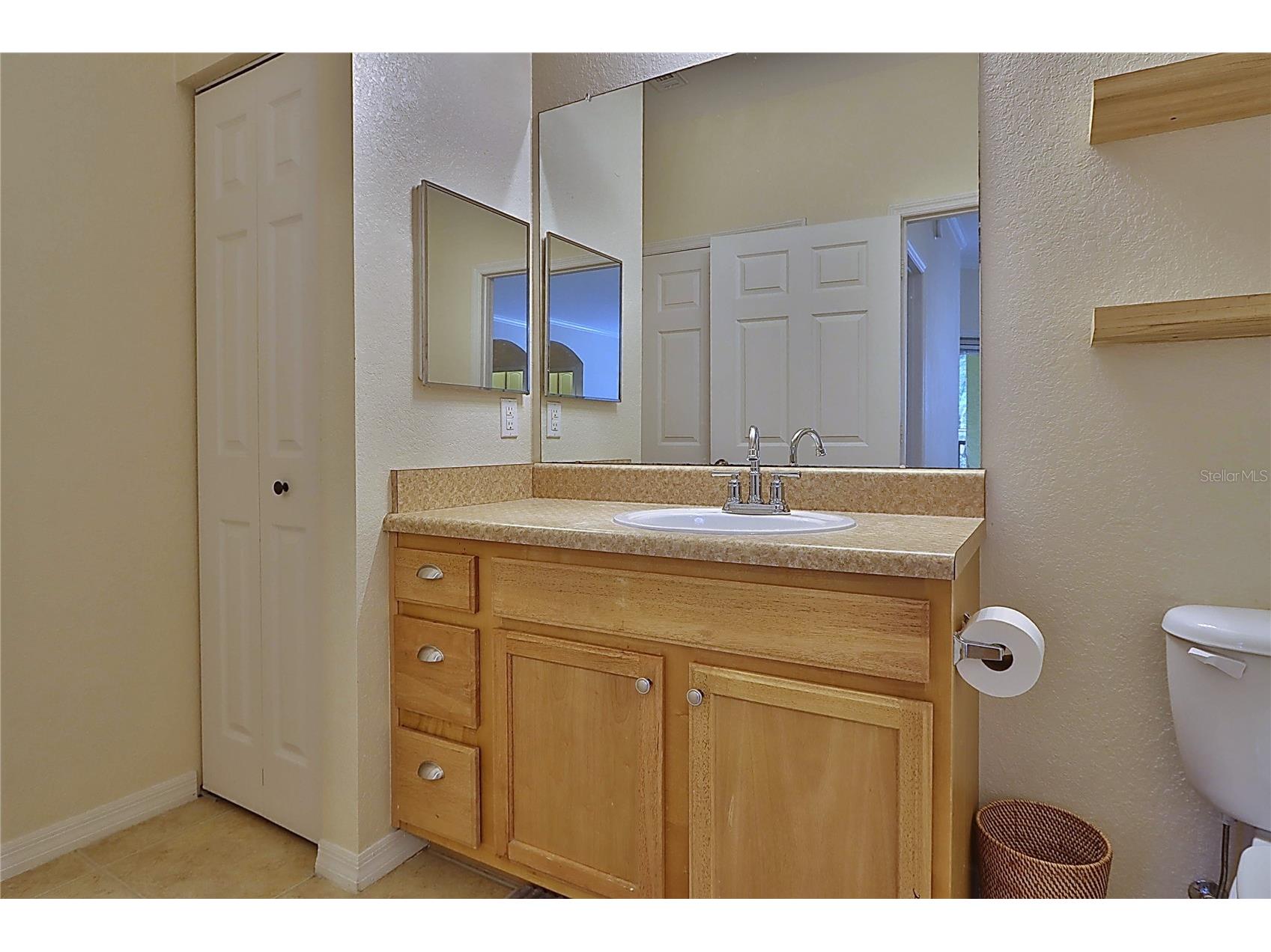 2407 Courtney Meadows Court #103 Tampa FL 33619 TB8497021 image20