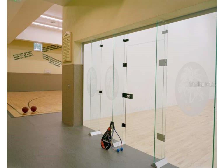 2407 Courtney Meadows Court #103 Tampa FL 33619 TB8497021 image39