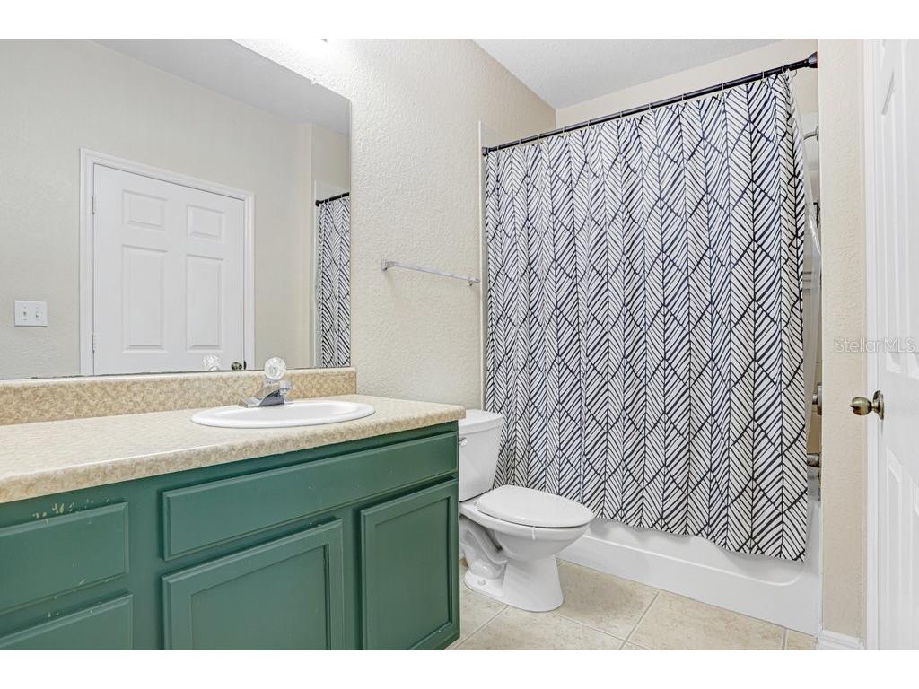 2407 Courtney Meadows Court #303 Tampa FL 33619 TB8492133 image16