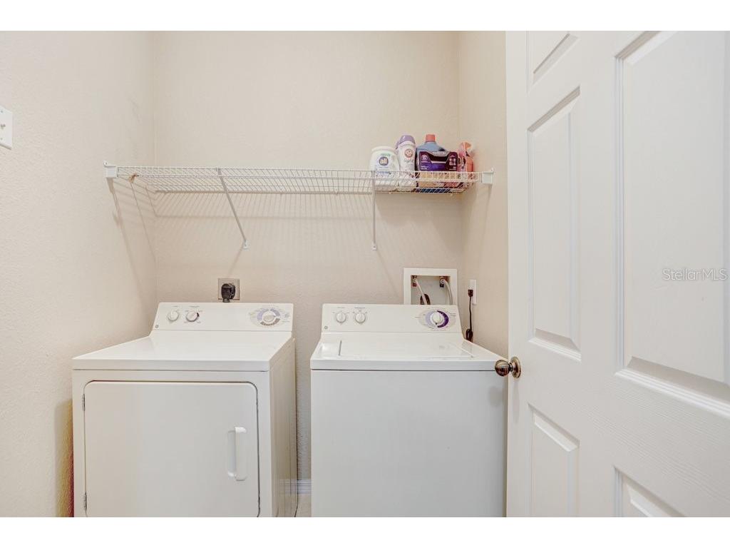 2407 Courtney Meadows Court #303 Tampa FL 33619 TB8492133 image18