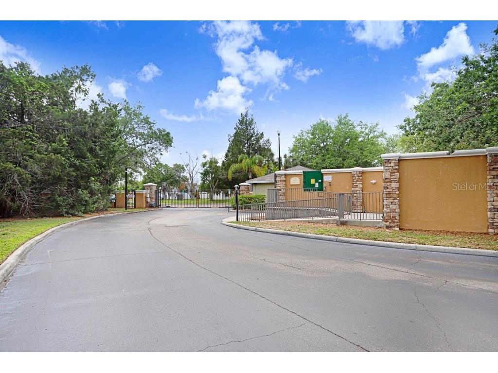 2407 Courtney Meadows Court #303 Tampa FL 33619 TB8492133 image29