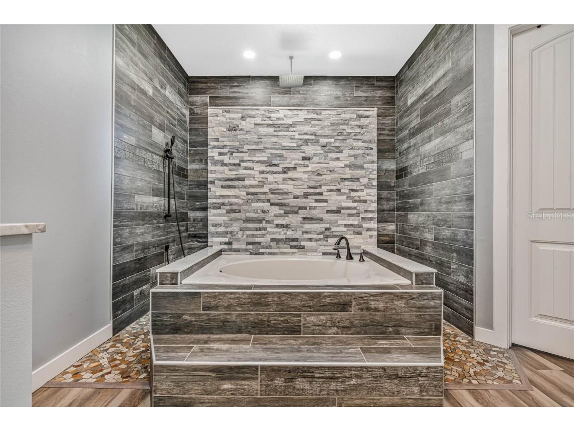 2407 Cr 546n Bushnell FL 33513 G5077637 image28