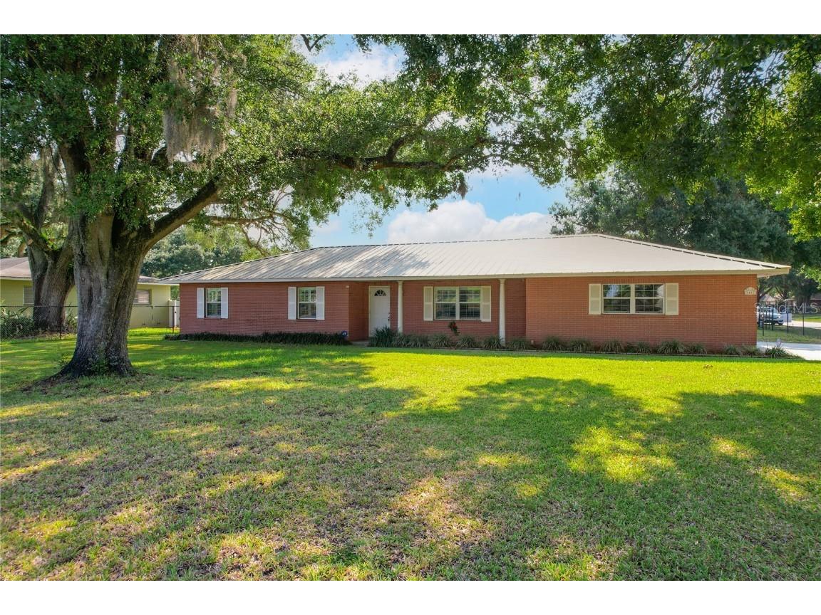 2407 N Combee Road Lakeland FL 33805 L4937406 image1