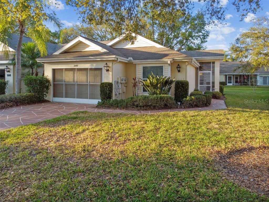 2407 Nantucket Field Way #29 Sun City Center FL 33573 T3428775 image1