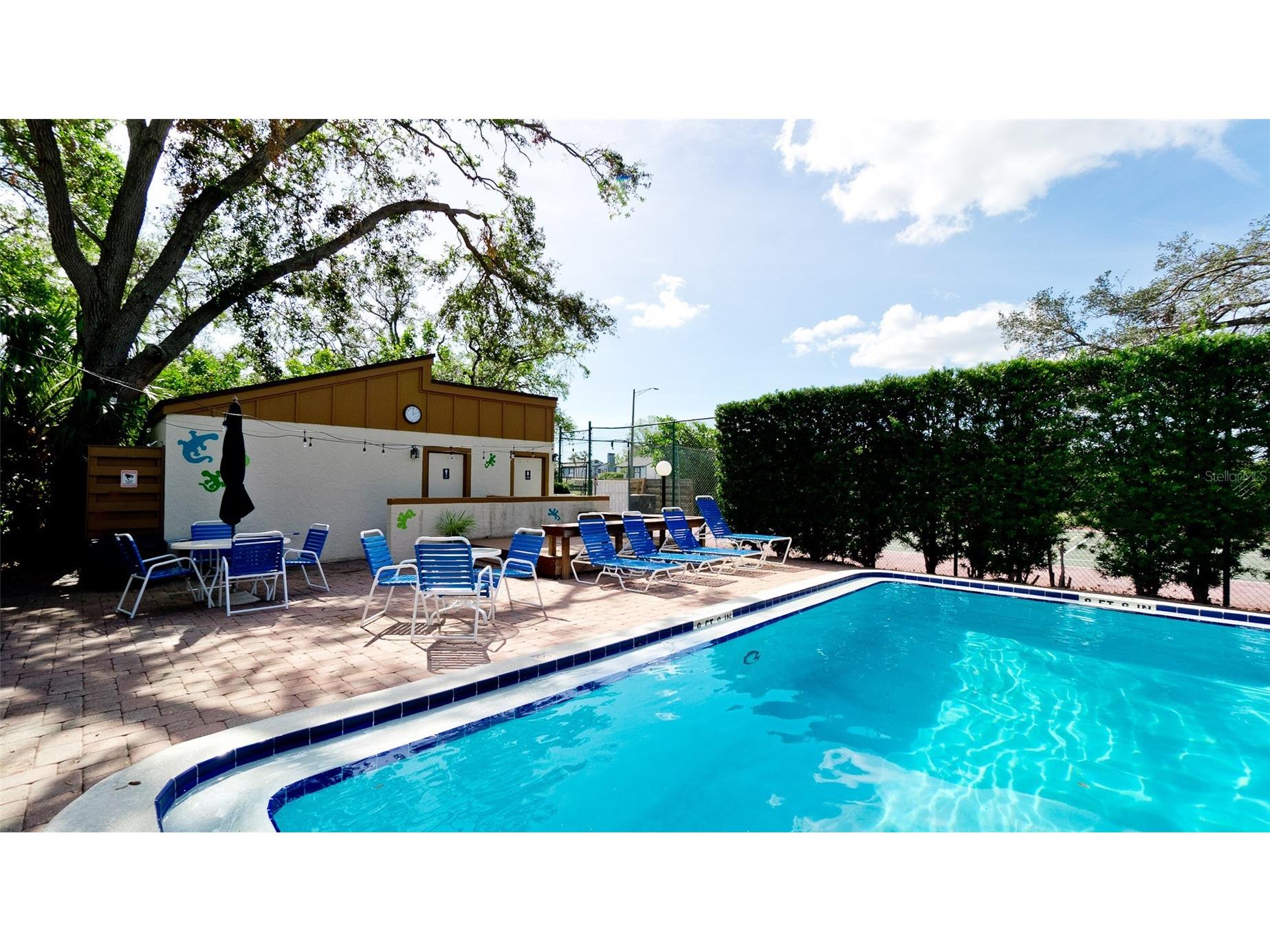 2407 Quail Court Bradenton FL 34209 A4697532 image15