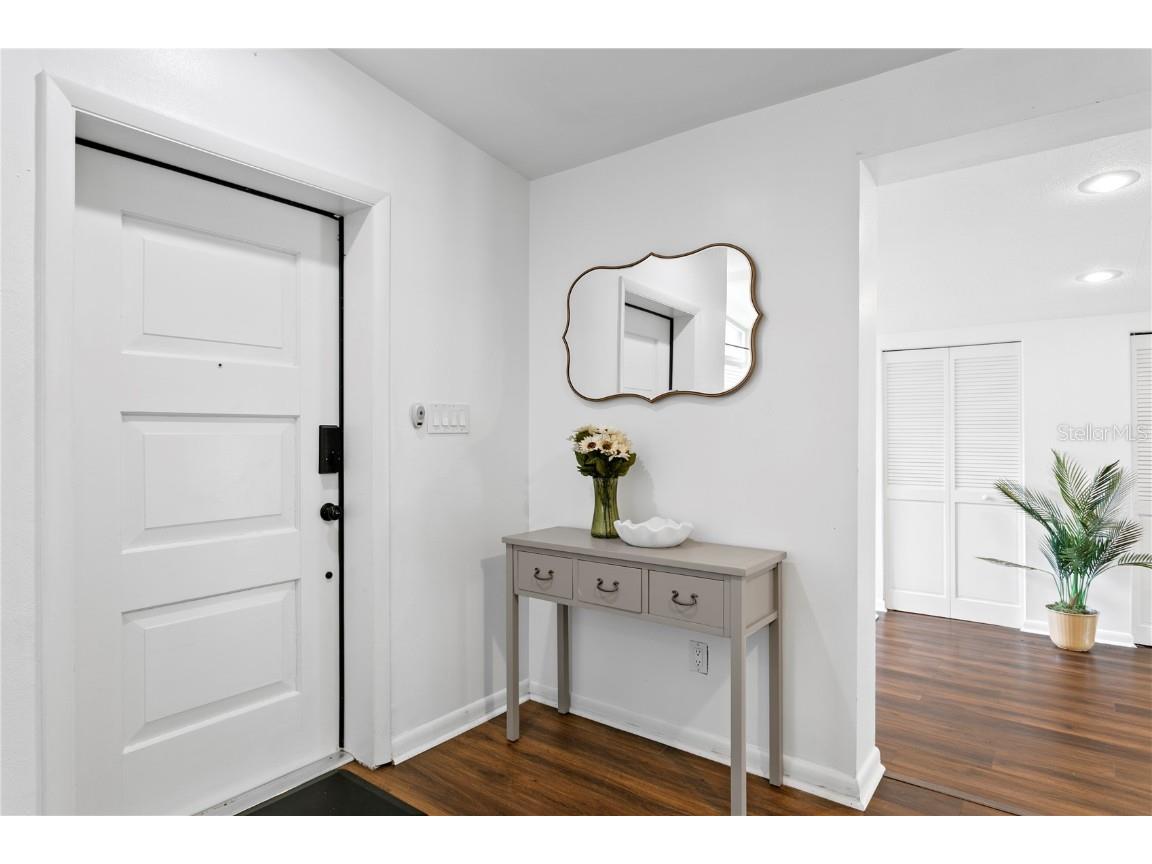 2407 S Lois Avenue Tampa FL 33629 TB8406543 image2