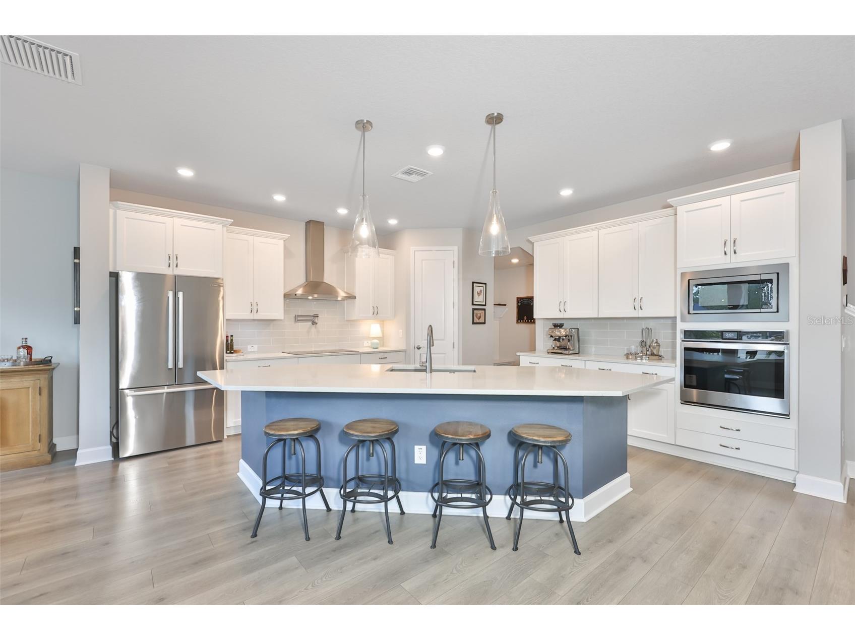2407 W Gray Street Tampa FL 33609 TB8510629 image14