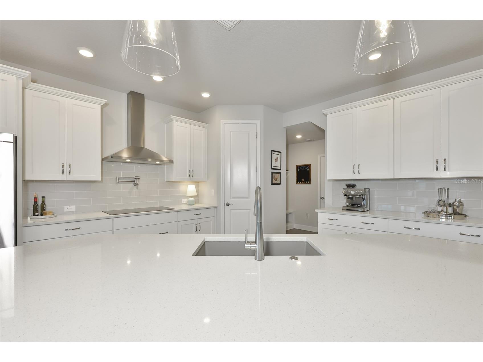 2407 W Gray Street Tampa FL 33609 TB8510629 image15
