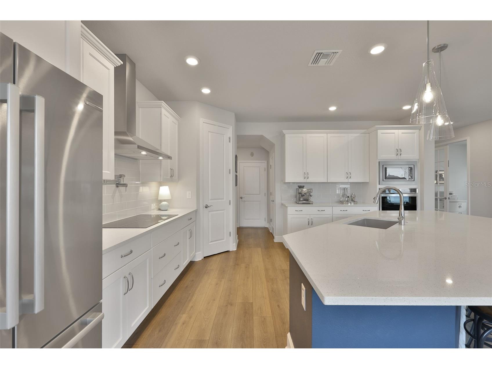 2407 W Gray Street Tampa FL 33609 TB8510629 image16