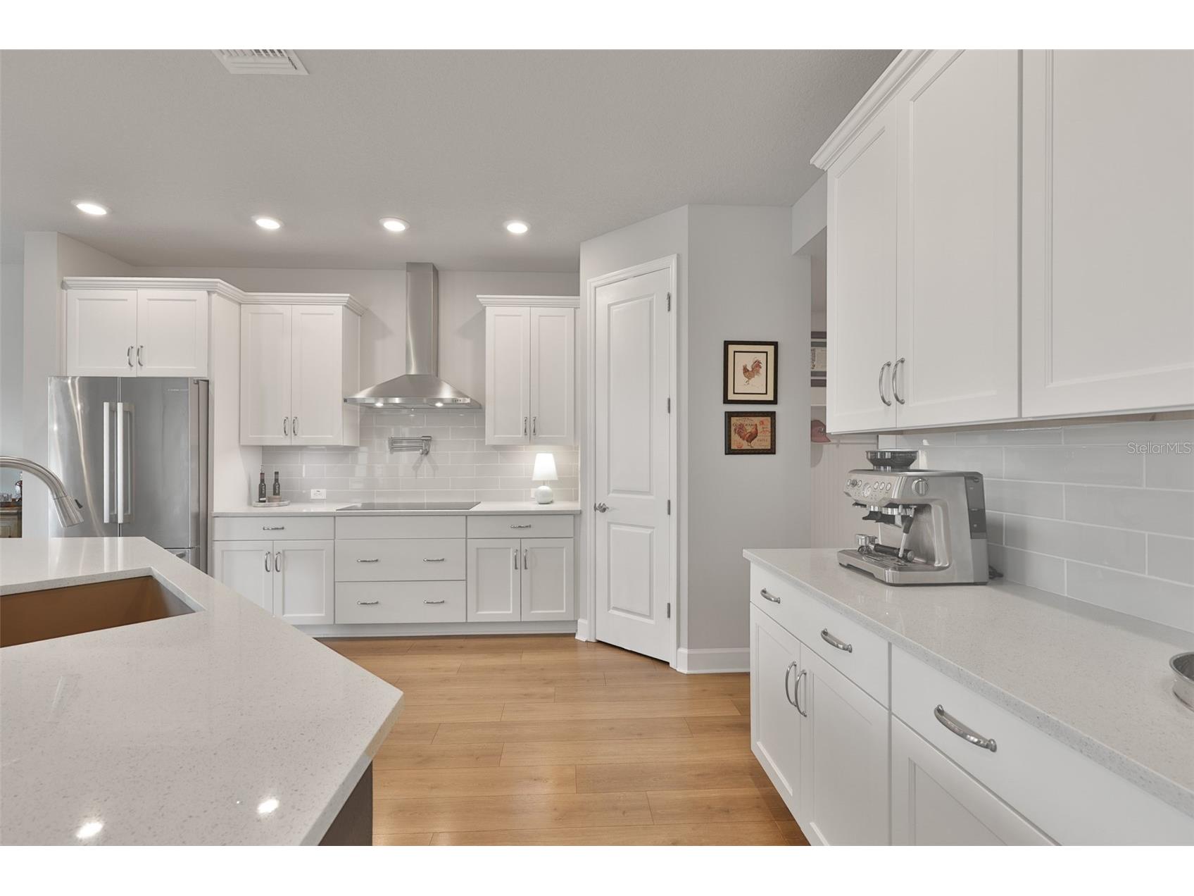 2407 W Gray Street Tampa FL 33609 TB8510629 image17