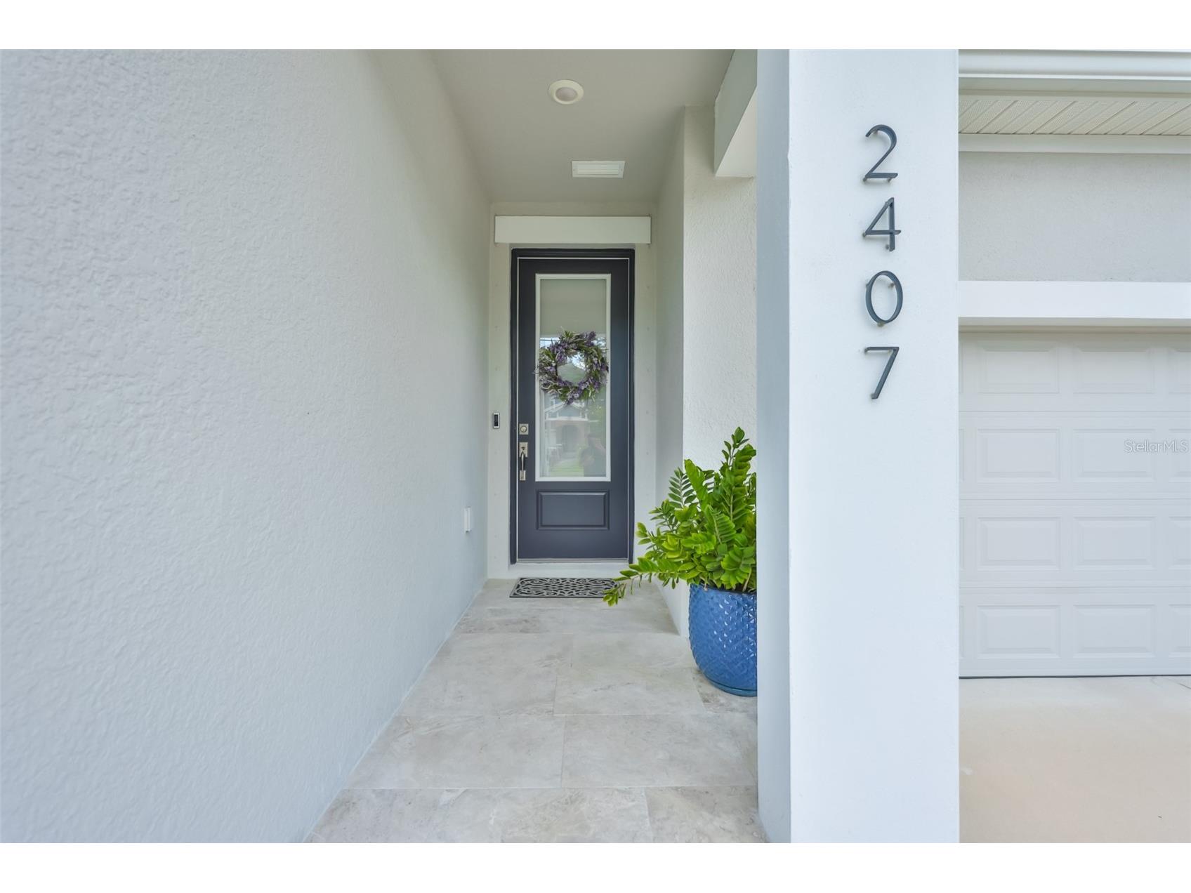 2407 W Gray Street Tampa FL 33609 TB8510629 image2