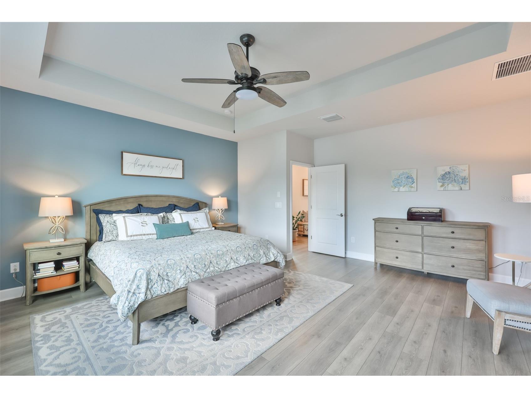 2407 W Gray Street Tampa FL 33609 TB8510629 image24