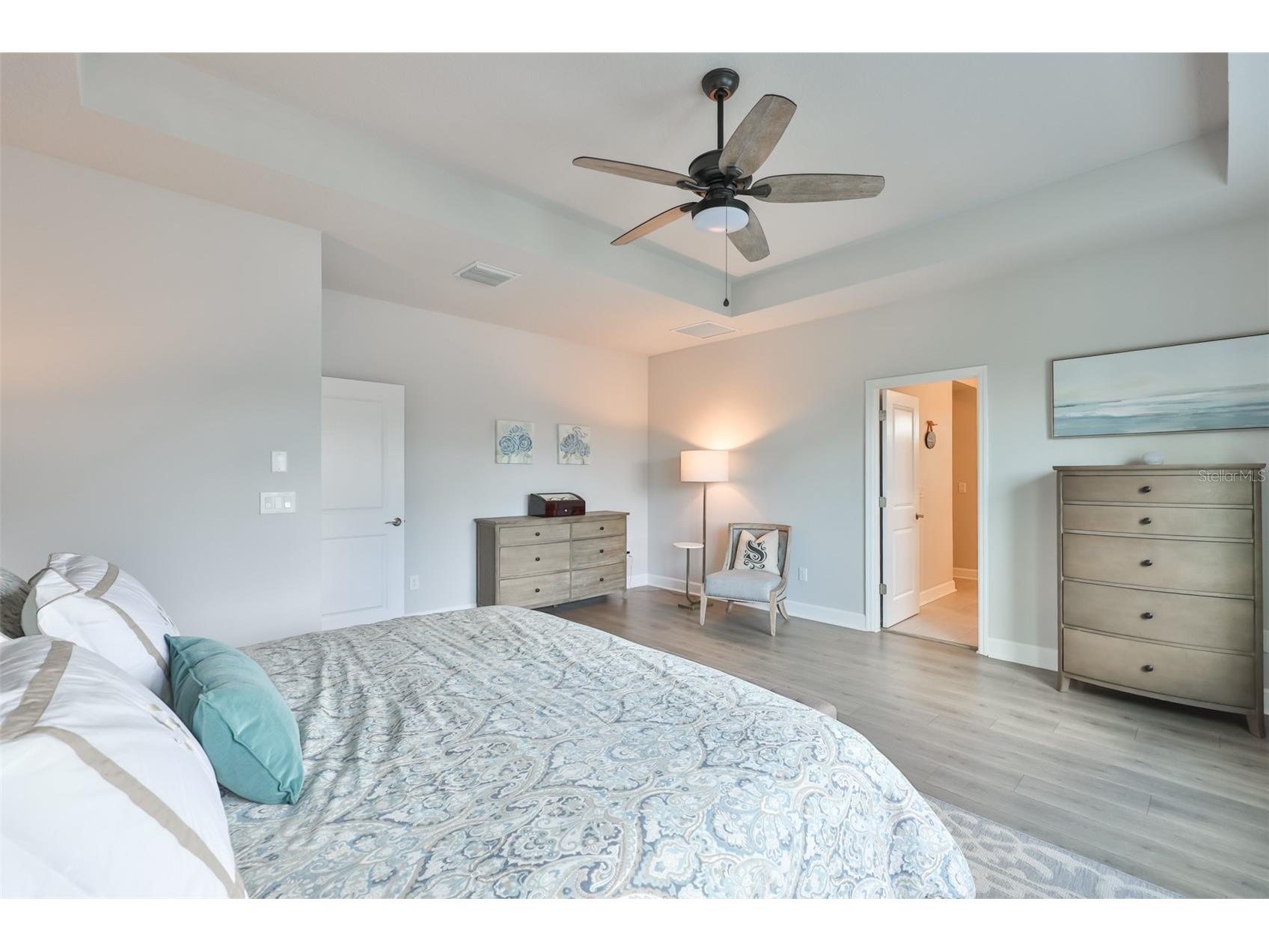 2407 W Gray Street Tampa FL 33609 TB8510629 image25