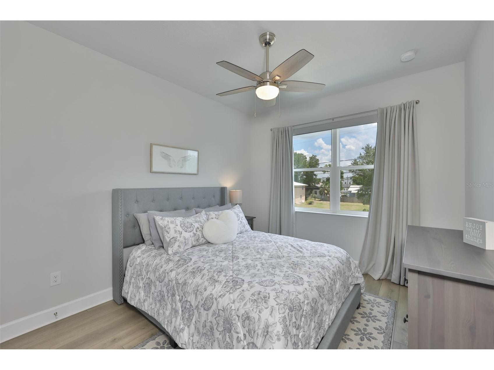 2407 W Gray Street Tampa FL 33609 TB8510629 image32