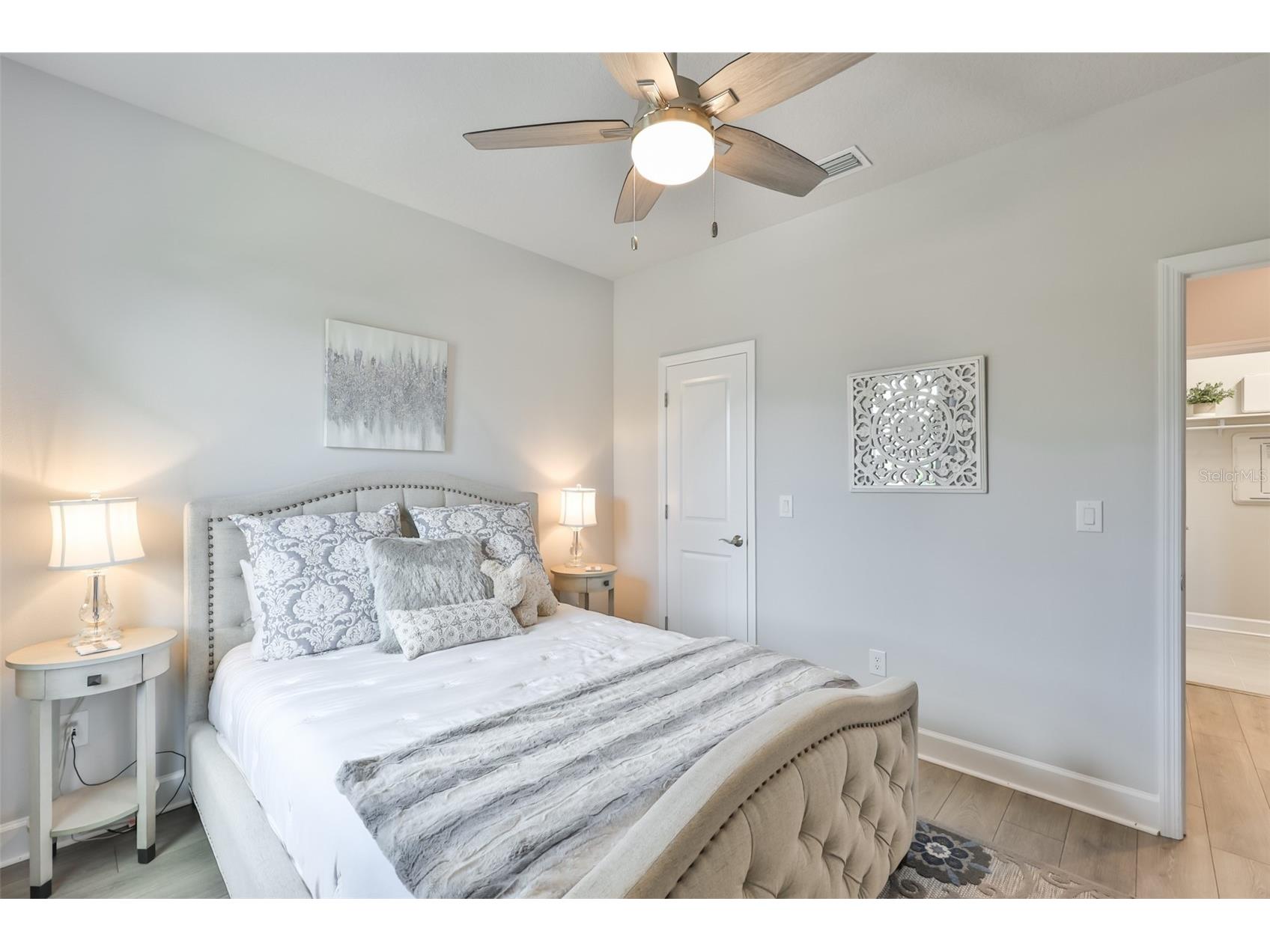2407 W Gray Street Tampa FL 33609 TB8510629 image35