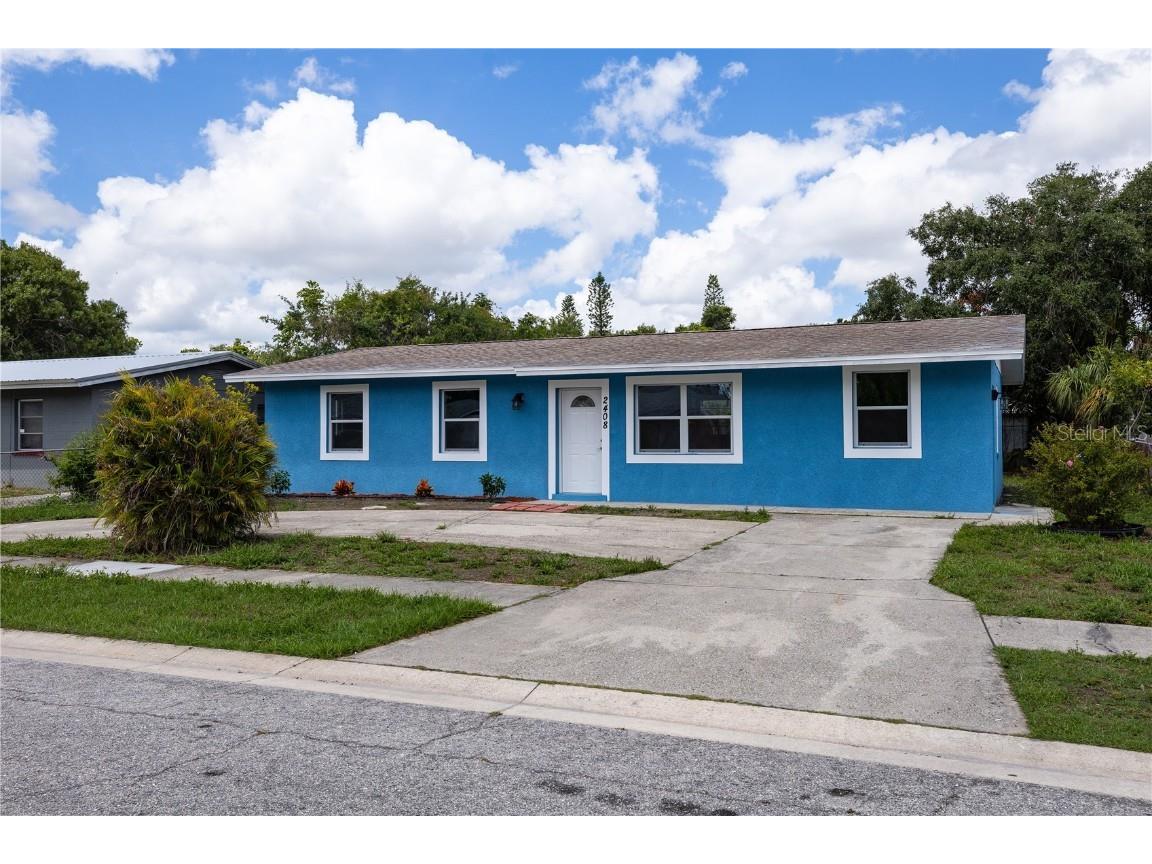 2408 19th Street E Bradenton FL 34208 A4614544 image1