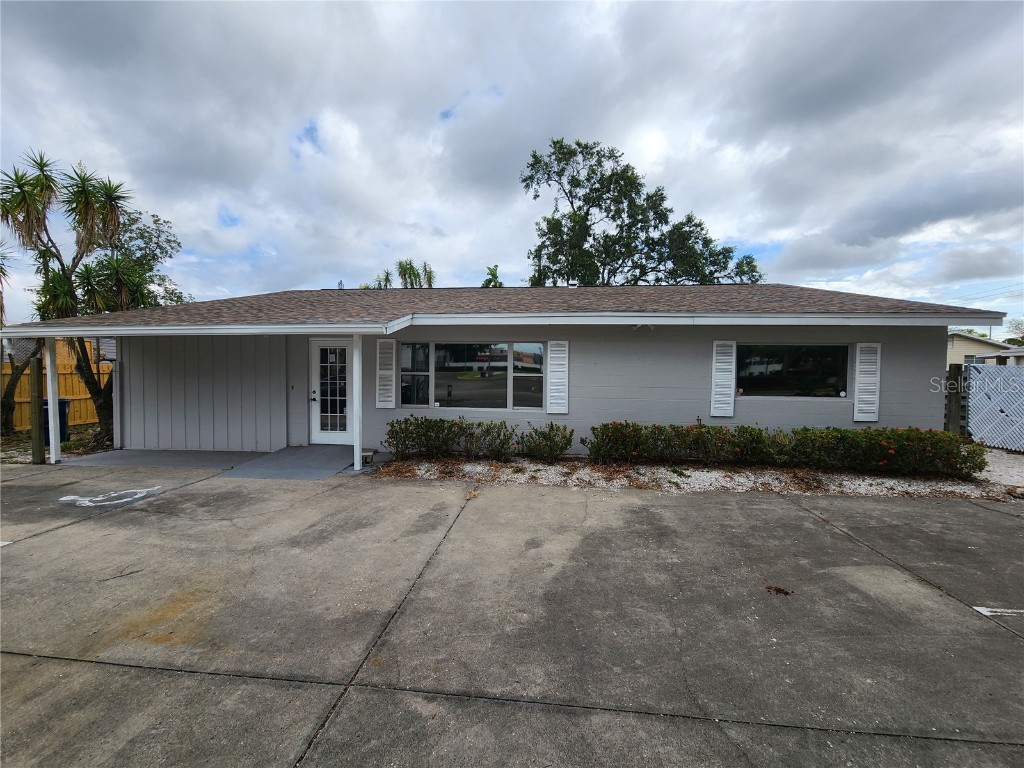 2408 43rd Avenue W Bradenton FL 34205 U8201751 image1