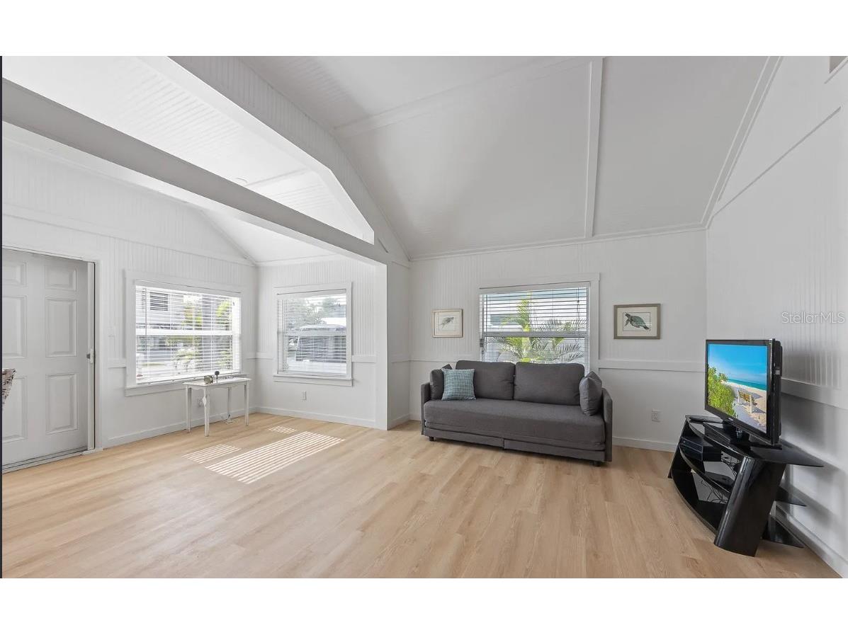 2408 Avenue B Bradenton Beach FL 34217 A4641533 image11