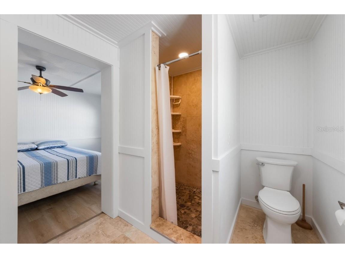 2408 Avenue B Bradenton Beach FL 34217 A4641533 image22