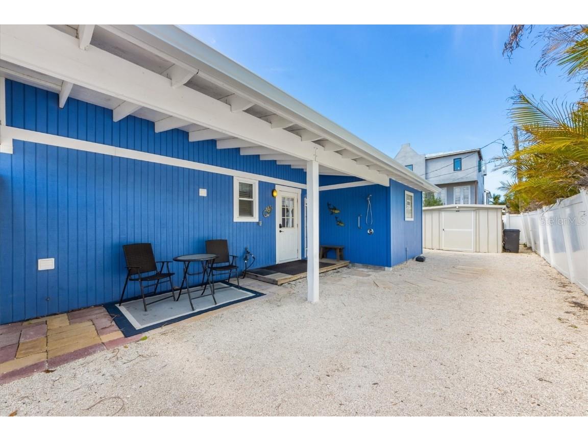 2408 Avenue B Bradenton Beach FL 34217 A4641533 image4