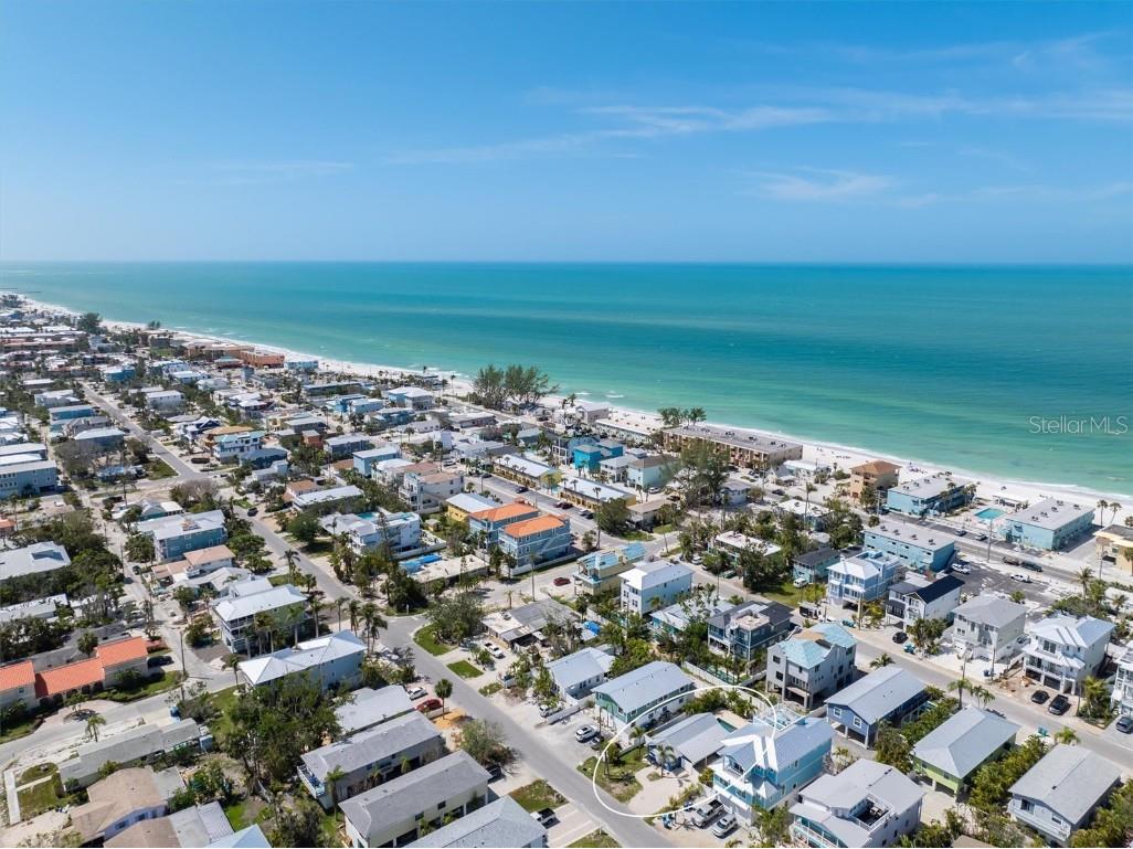 2408 Avenue B Bradenton Beach FL 34217 A4641533 image41