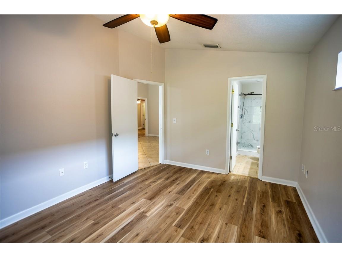 2408 Camden Oaks Place Valrico FL 33594 TB8450739 image18