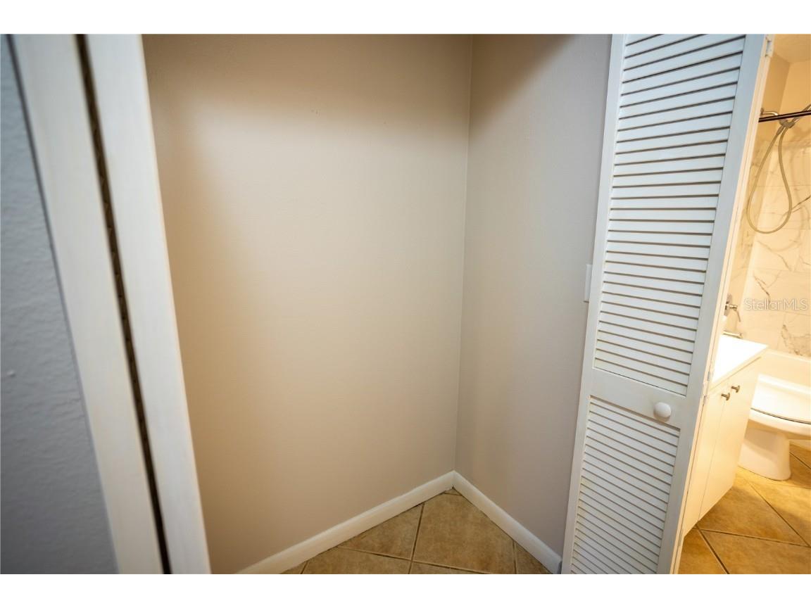 2408 Camden Oaks Place Valrico FL 33594 TB8450739 image29