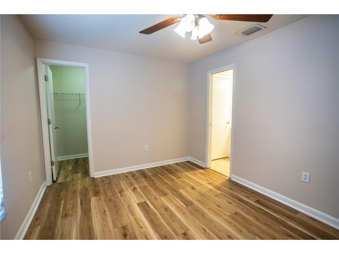 2408 Camden Oaks Place Valrico FL 33594 TB8450739 image31