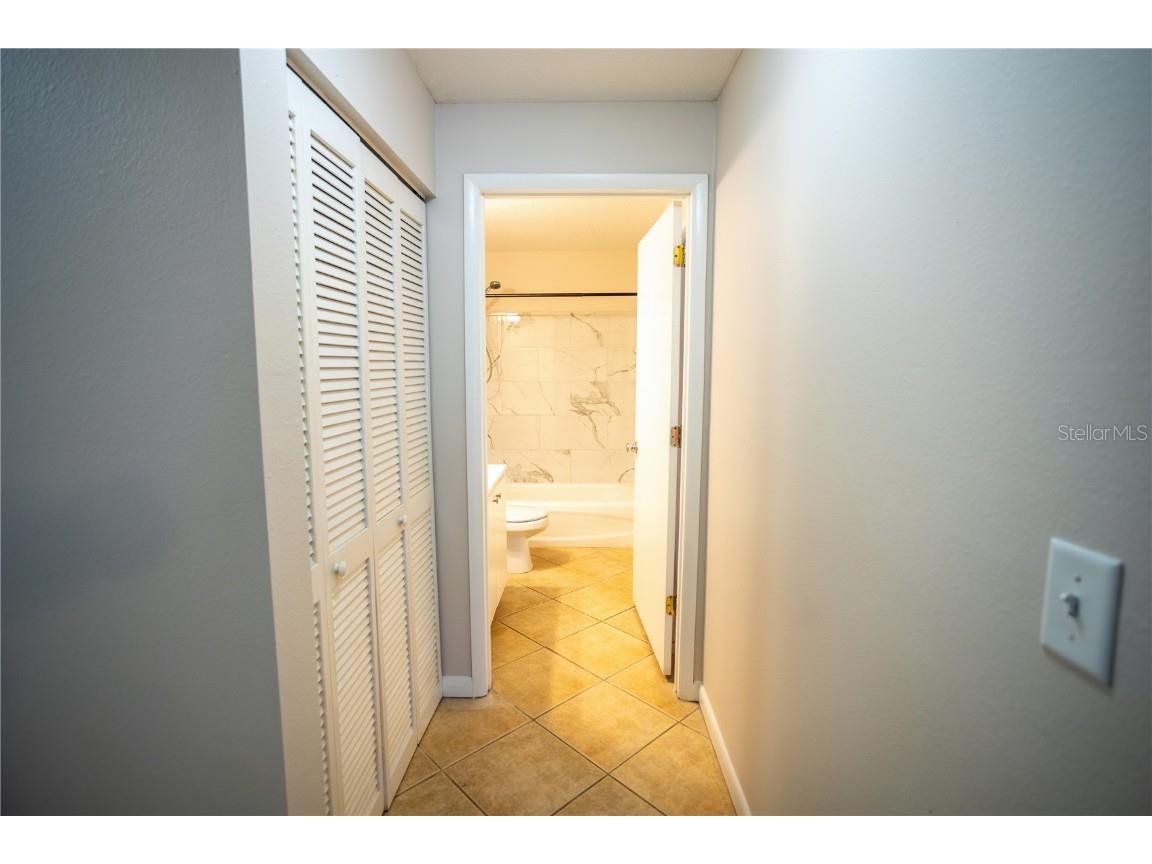 2408 Camden Oaks Place Valrico FL 33594 TB8450739 image34