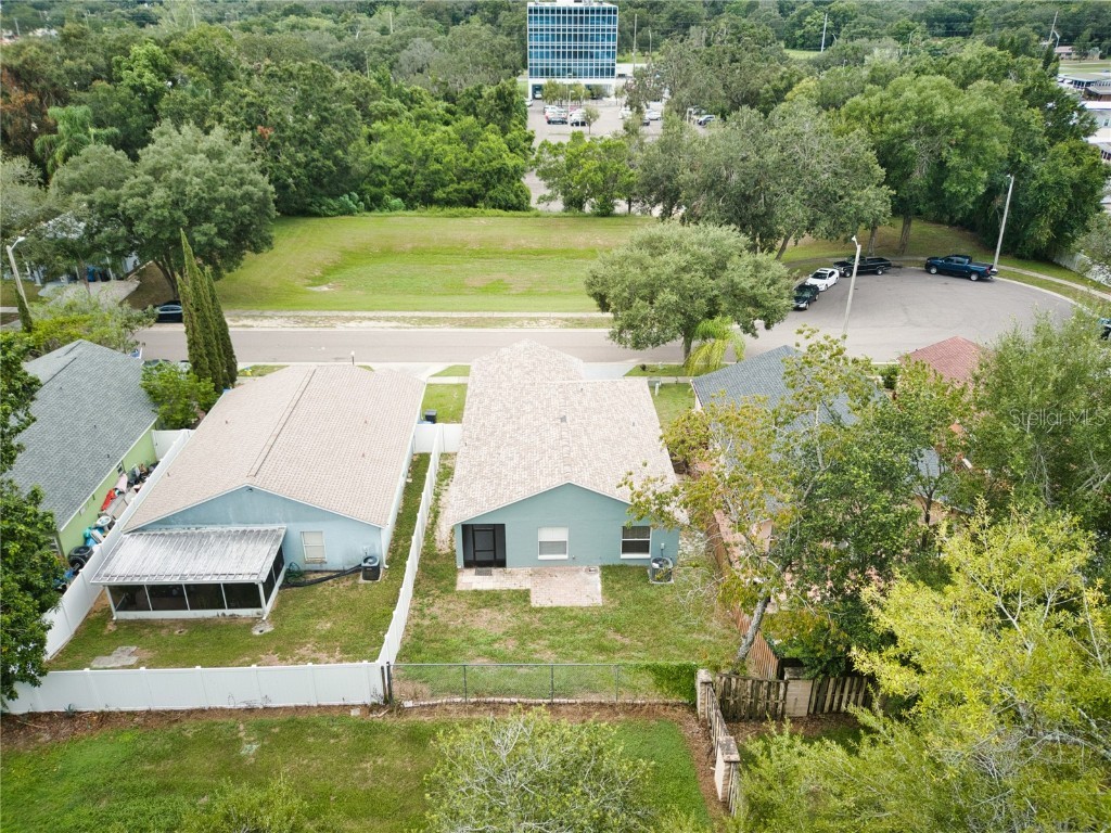 2408 Camden Oaks Place Valrico FL 33594 TB8450739 image46