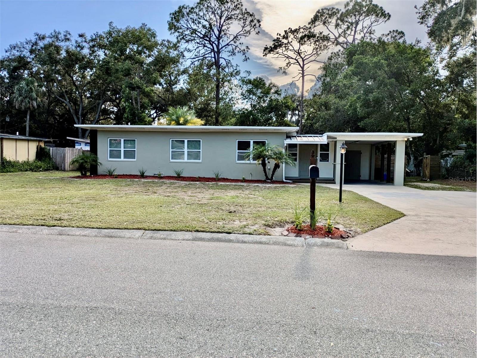 2408 Decottes Avenue Sanford FL 32771 S5130304 image1