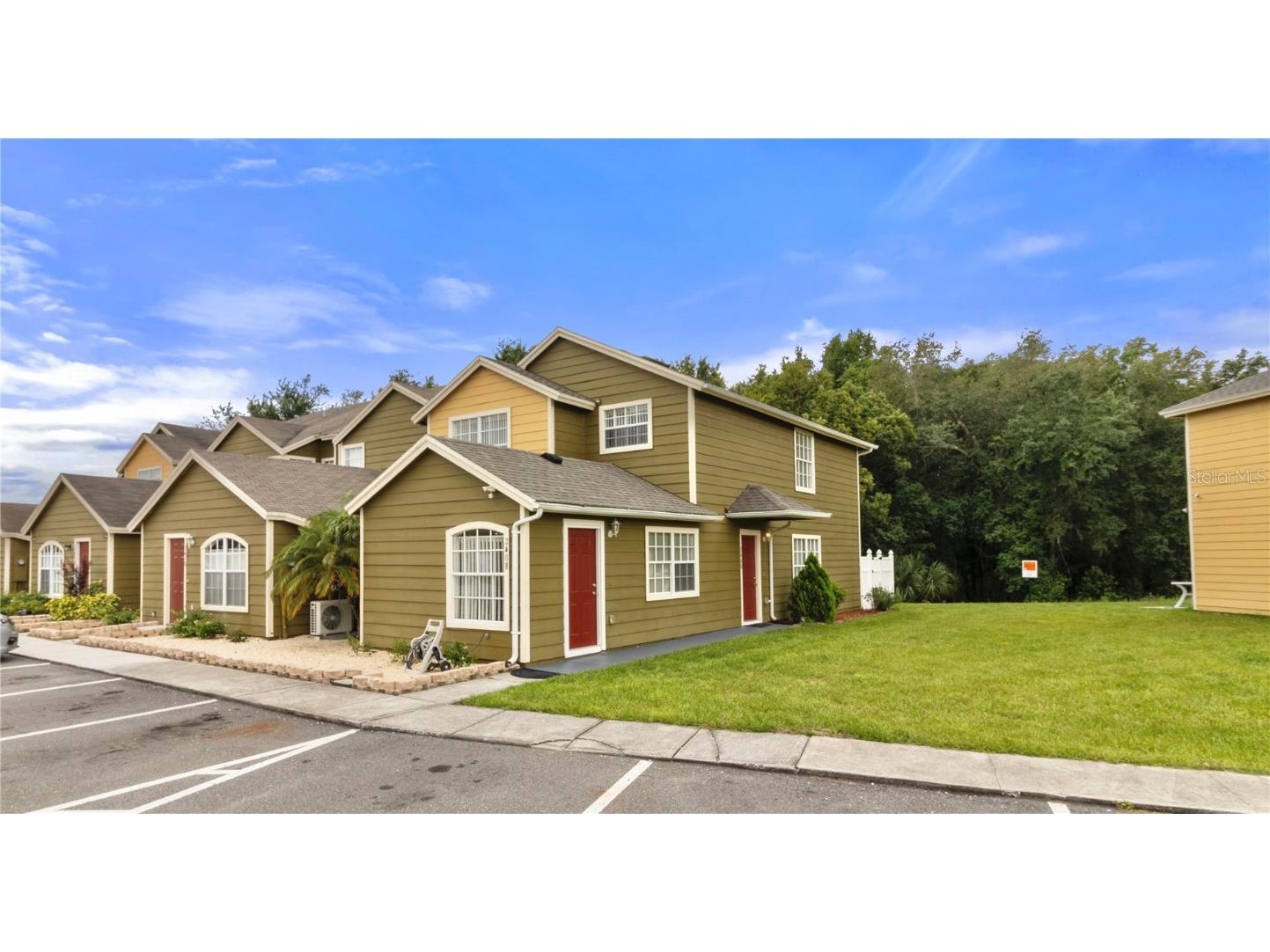 2408 Fan Palm Drive Davenport FL 33897 S5105995 image1