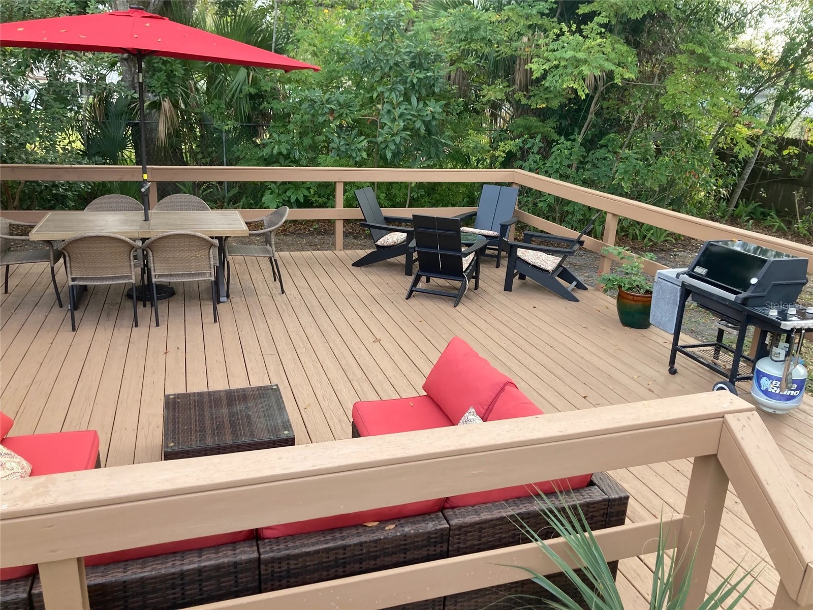 2408 Hillview Street Sarasota FL 34239 A4683579 image24
