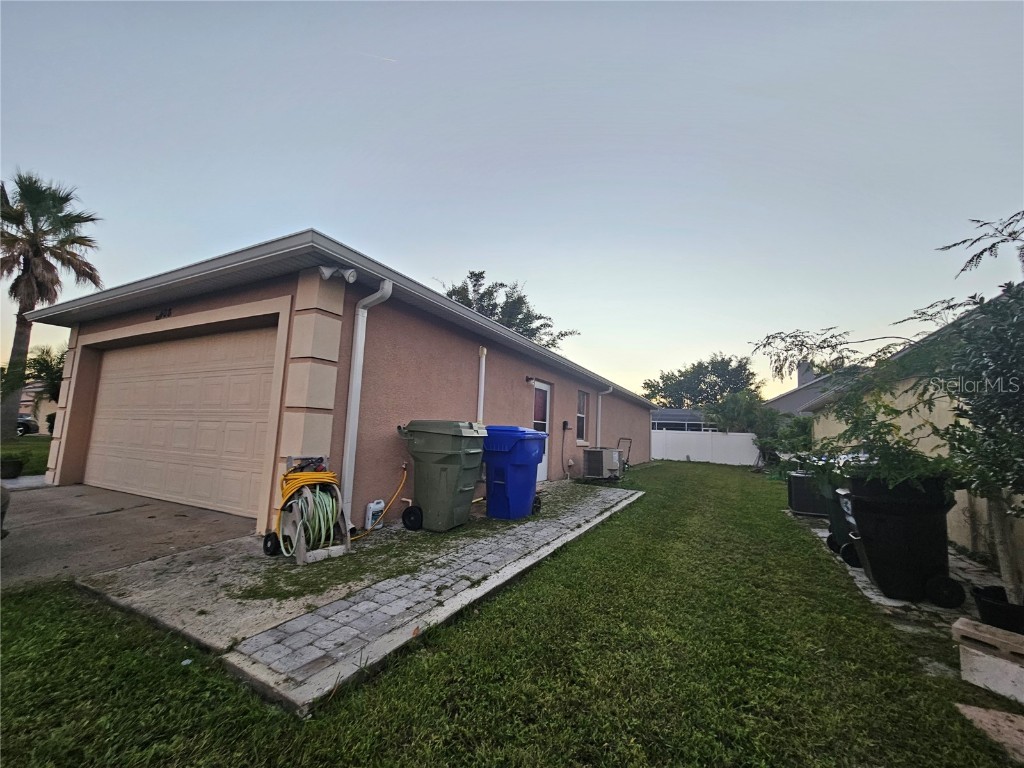 2408 Lincolnshire Court Kissimmee FL 34743 S5137124 image2