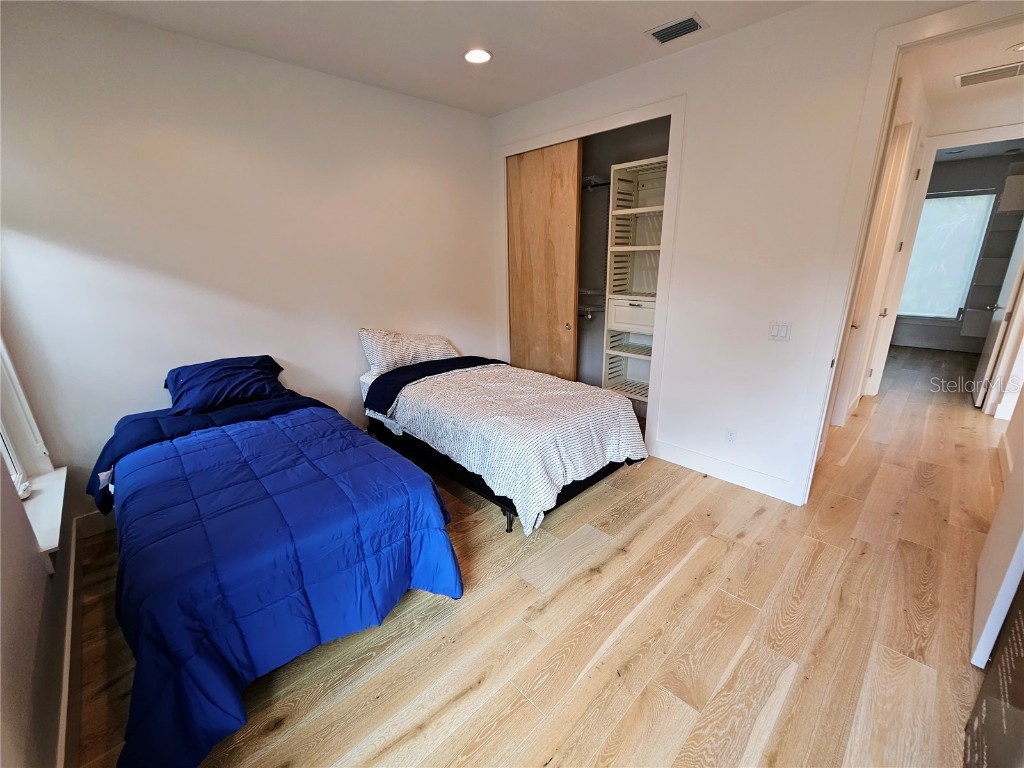 2408 Nassau Street Sarasota FL 34231 - PHILLIPPI CREEK O6314669 image33