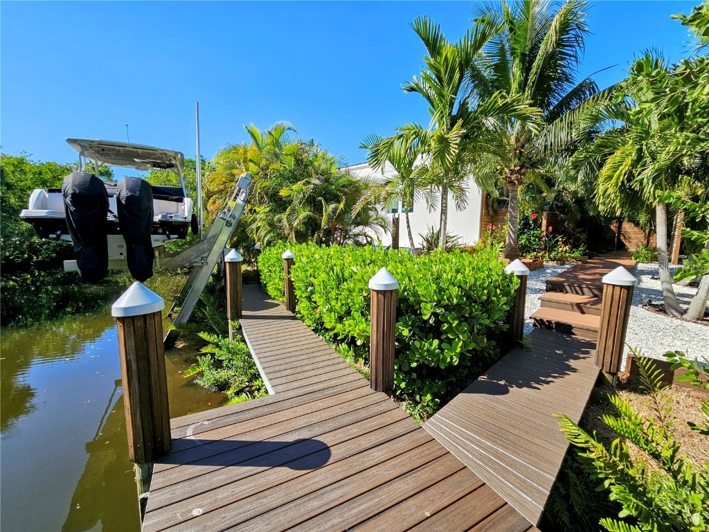 2408 Nassau Street Sarasota FL 34231 - PHILLIPPI CREEK O6314669 image50