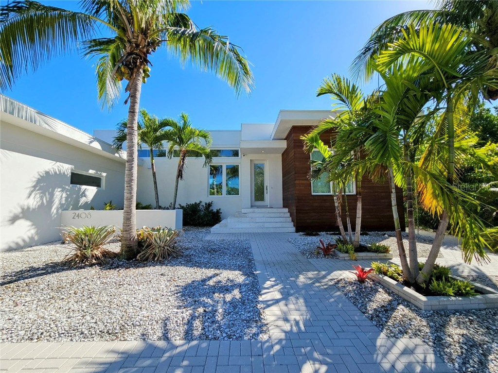 2408 Nassau Street Sarasota FL 34231 O6340899 image1