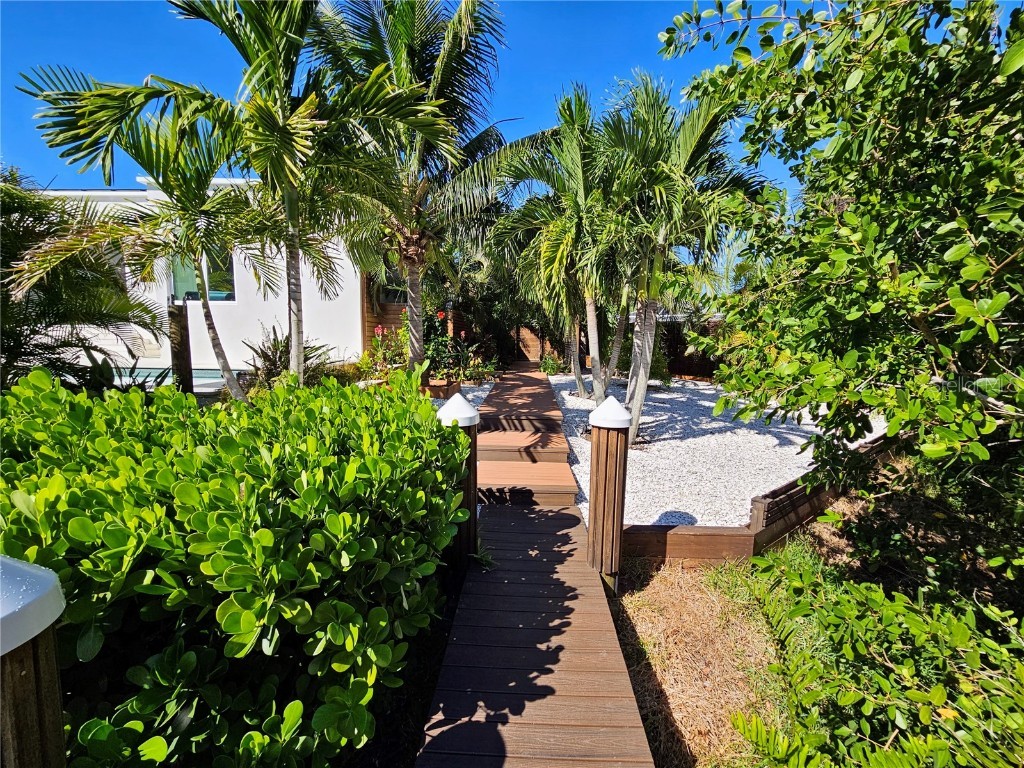 2408 Nassau Street Sarasota FL 34231 O6340899 image3