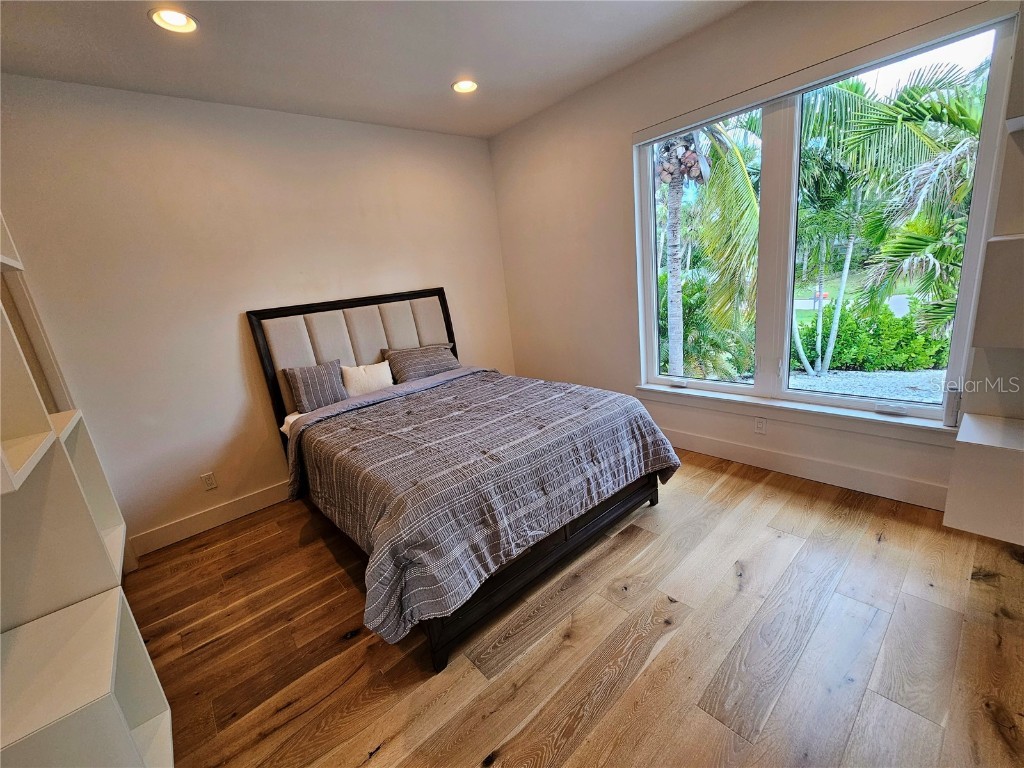 2408 Nassau Street Sarasota FL 34231 O6340899 image31